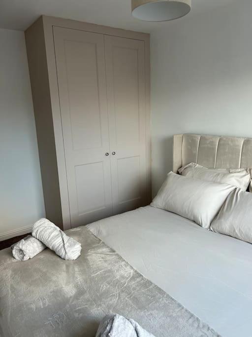 Fresh, Fully Equipped Modern House Can Sleep 5 Kiveton Park Экстерьер фото